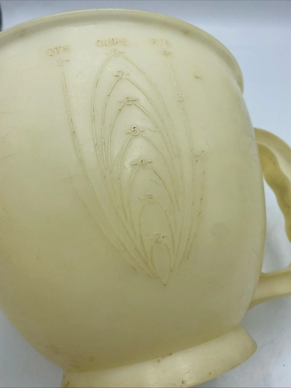 Tupperware #500 Mix N Store 8 Cup Measuring Bowl Pitcher No Lid Vintage
